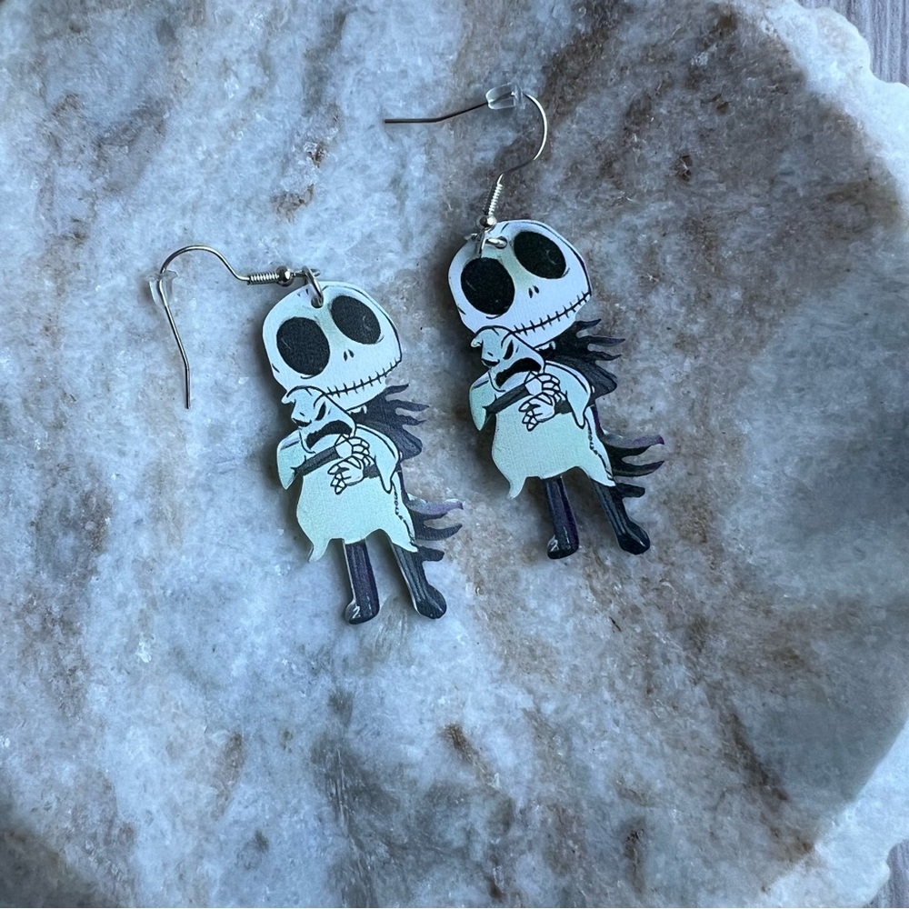 Jack Skellington Hugging Oogie Boogie Earrings Nightmare Before Christmas - Picture 4 of 4